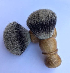 Pędzel do golenia z włosiem borsuka typu pure badger, rączka dębowa, Naturalne Mydła Wiedeńskie
