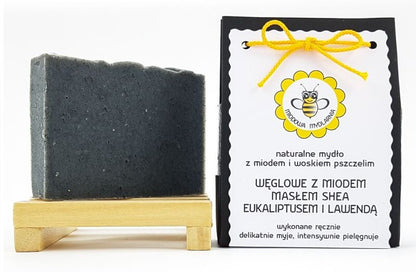 Mydło naturalne węglowe z miodem, masłem shea, eukaliptusem i lawendą, 100 g, Miodowa Mydlarnia